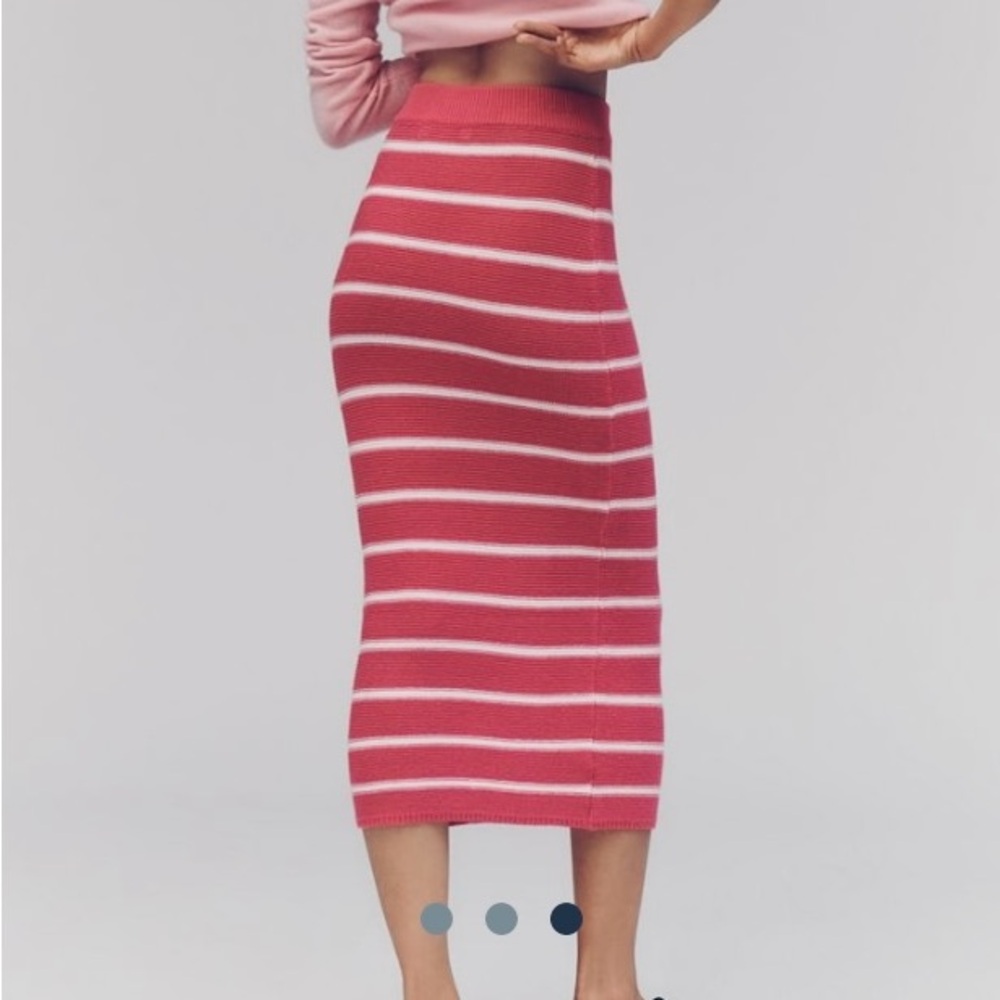 ANTHROPOLOGY RASPBERRY/CREAM SKIRT NWT